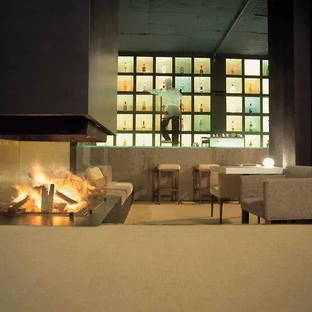 Riverside Boutique Hotel
