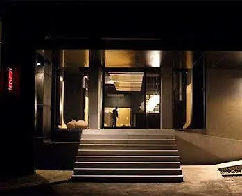 Riverside Boutique